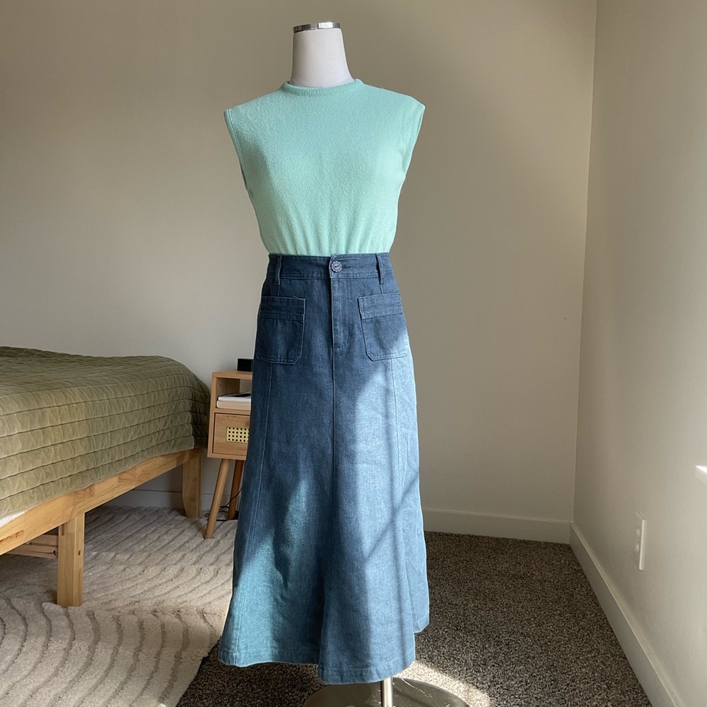 Retro Style Flare Denim Midi Skirt Size 10